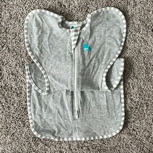 Newborn Love to Dream Swaddle Up